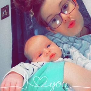 Meet your Posher, Alexis